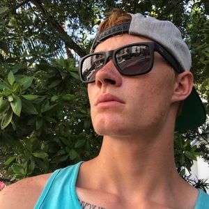 Meet your Posher, Jarrett